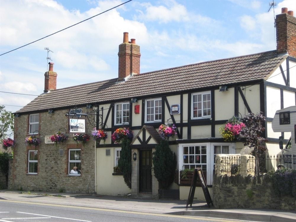 The Plough Inn Highworth Exteriér fotografie